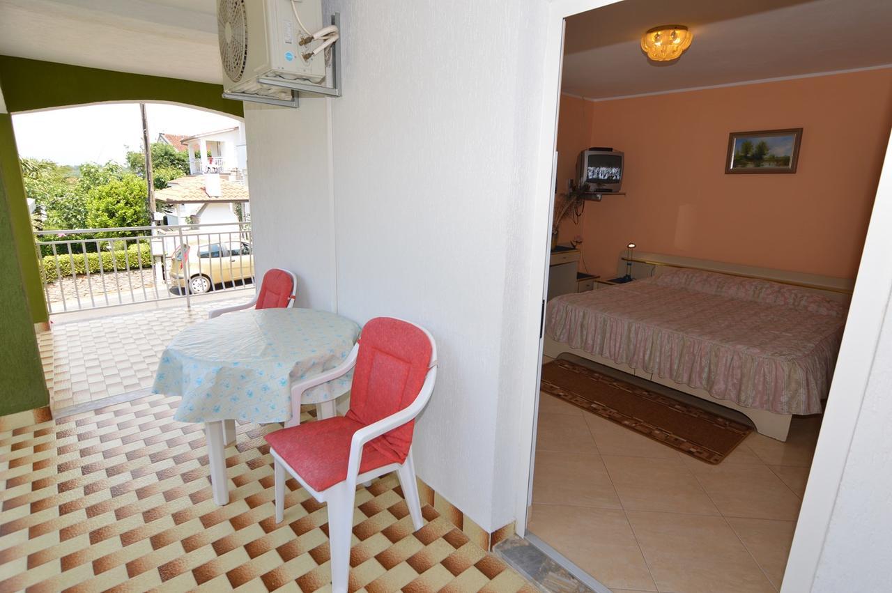 Apartments Sergggo - Top Location 5Minute Walk Beach, Strand, Spiaggia Porec Ngoại thất bức ảnh